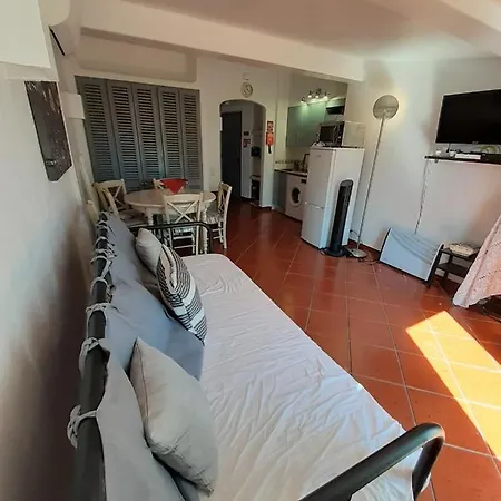 Apartment New In Balaia Gardens
